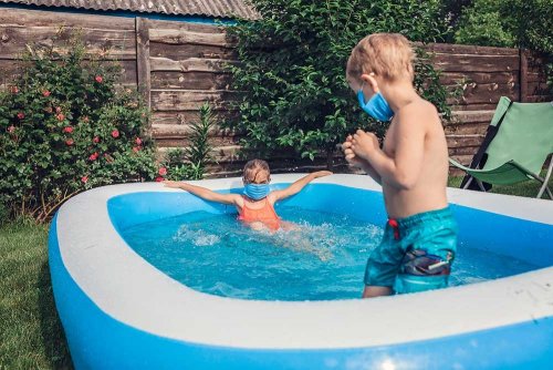 Reasons to opt for a stock tank pool in your holiday homes